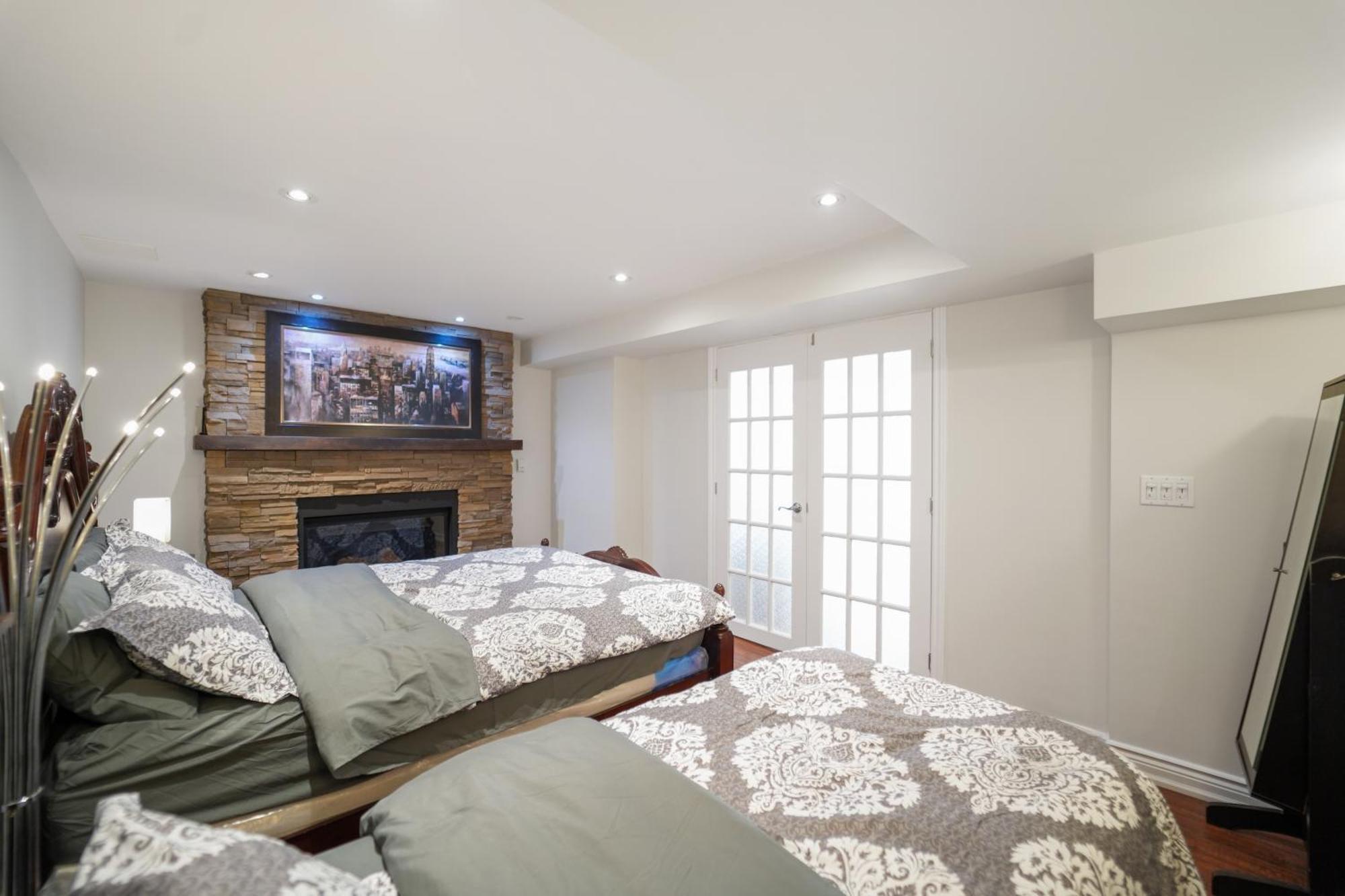 Cozy Lovely Ravine Facing Suite. Mississauga Exterior foto